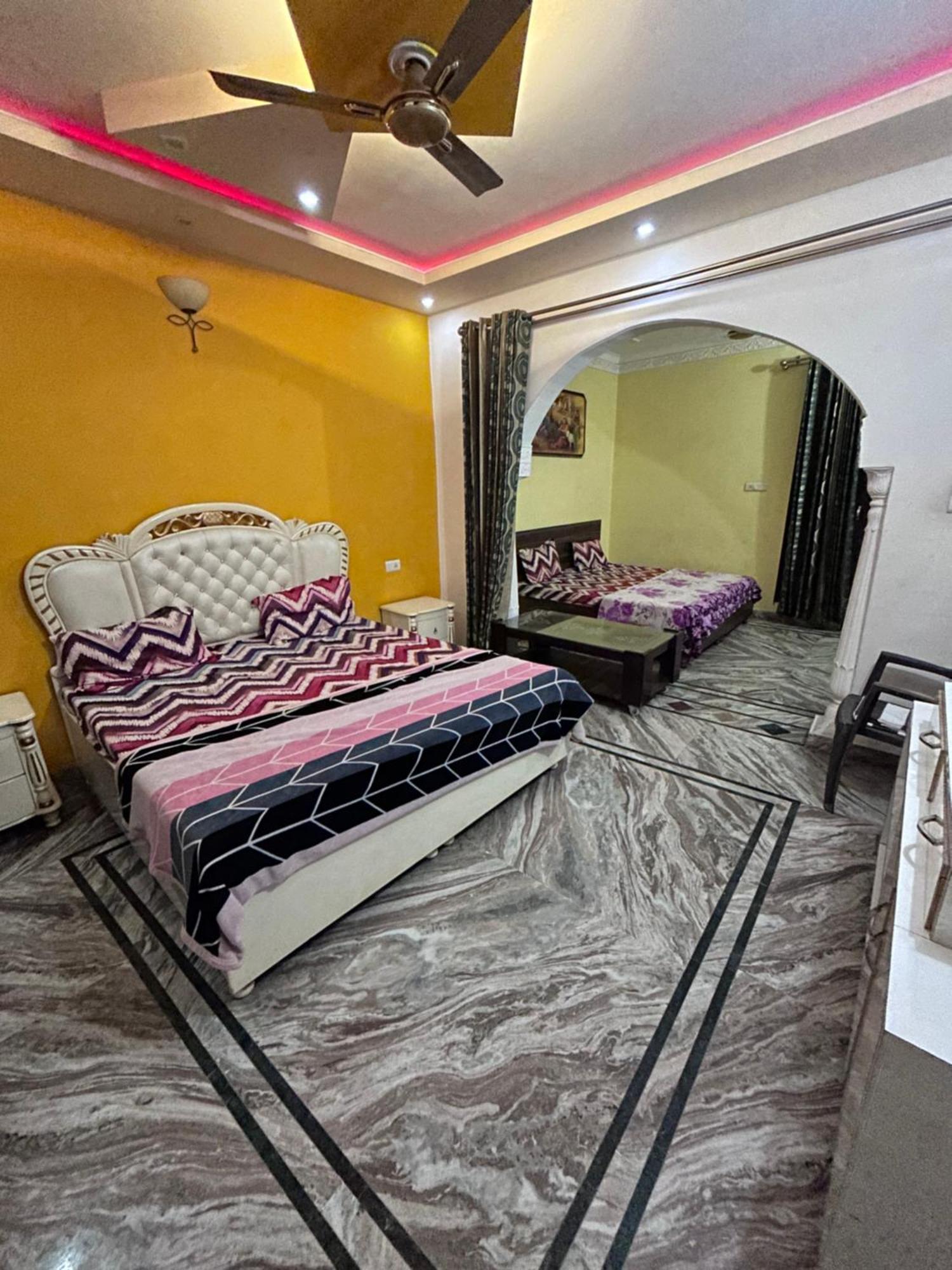 $4 Home Stay Amritsar Exteriér fotografie