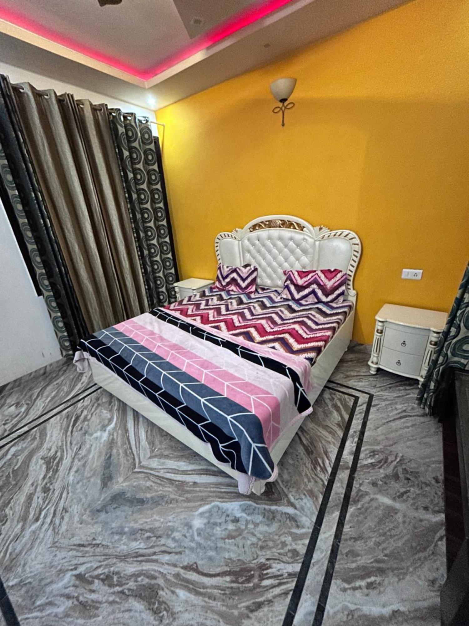 $4 Home Stay Amritsar Exteriér fotografie